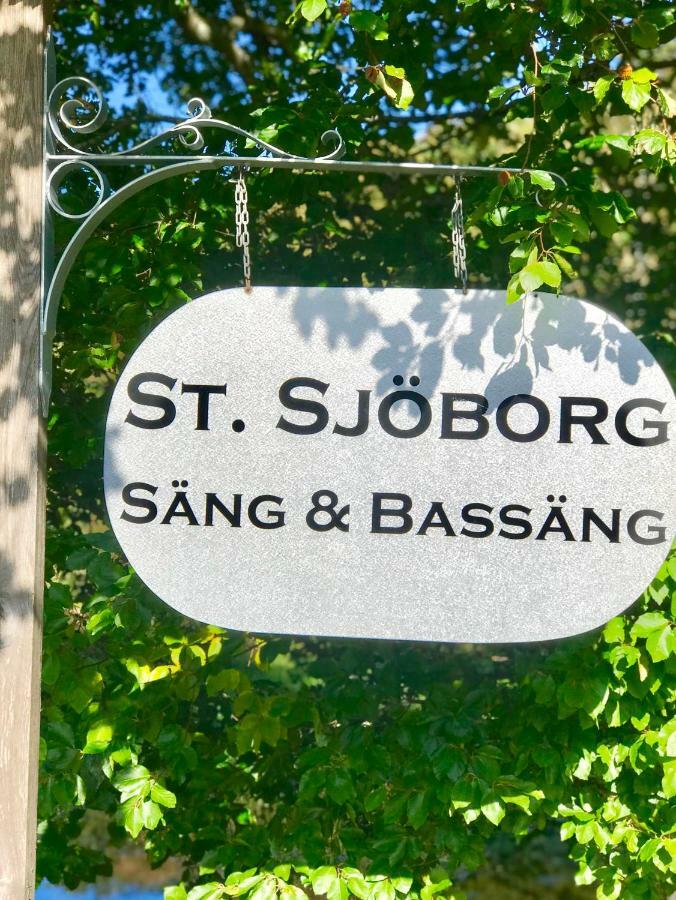 Sjoeborg Saeng & Bassaeng Bed & Breakfast Munka-Ljungby ภายนอก รูปภาพ